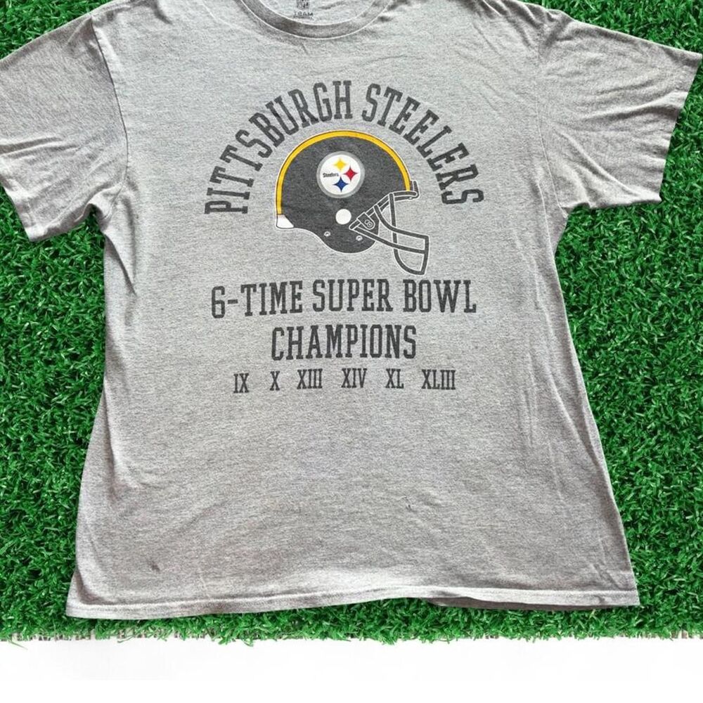 Nfl Men's Grey T-shirt